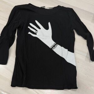 Alice and Olivia Black and White Graphic Women's Top